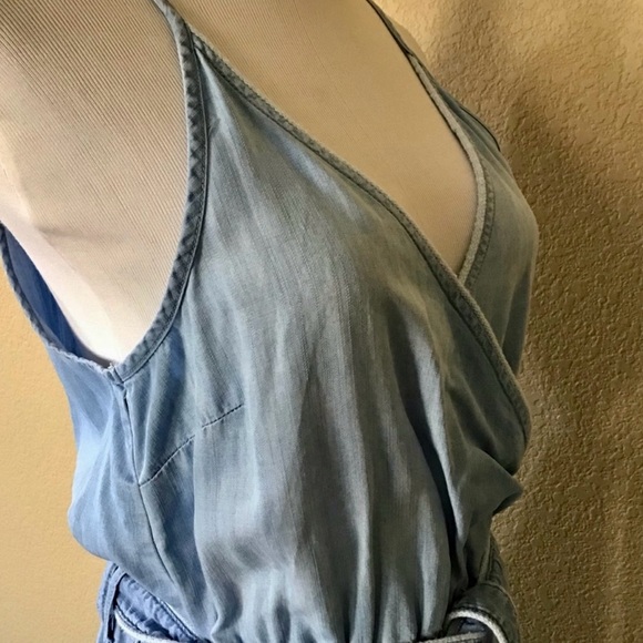 Anthro Cloth & Stone Surplice Chambray Midi Dress - Picture 7 of 9